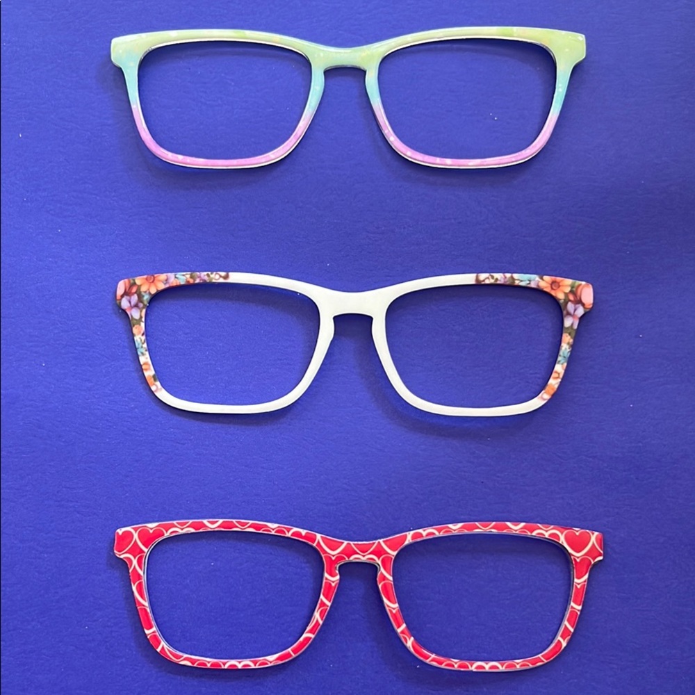 Pair eyewear compatible. F